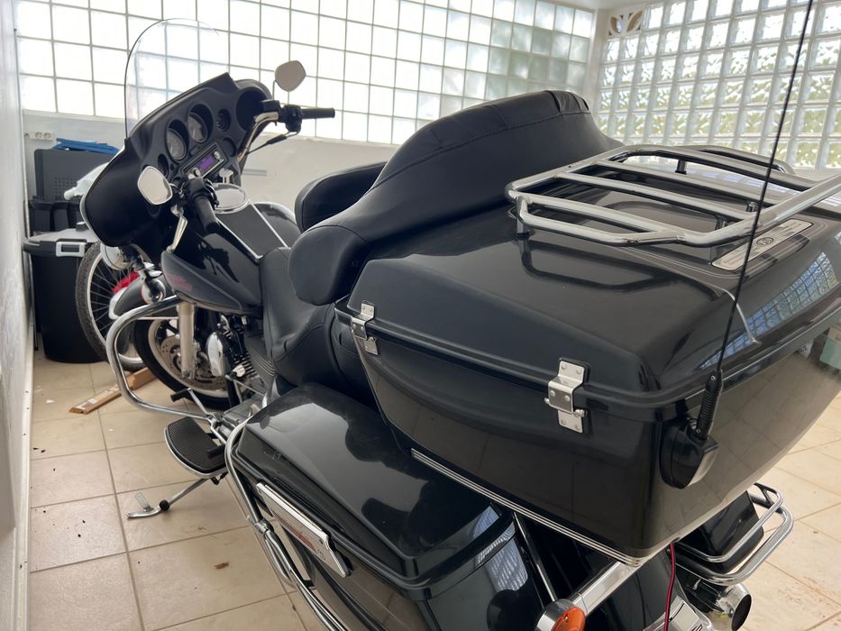 Harley-Davidson FLHTI Electra Glide Standard