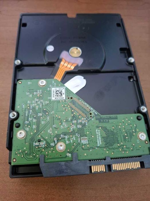 Жорсткий диск Western Digital Purple 4TB