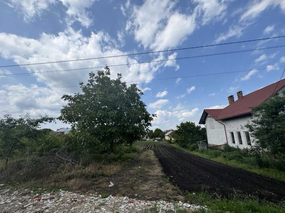 Продаж земельної ділянки під житлову забудову