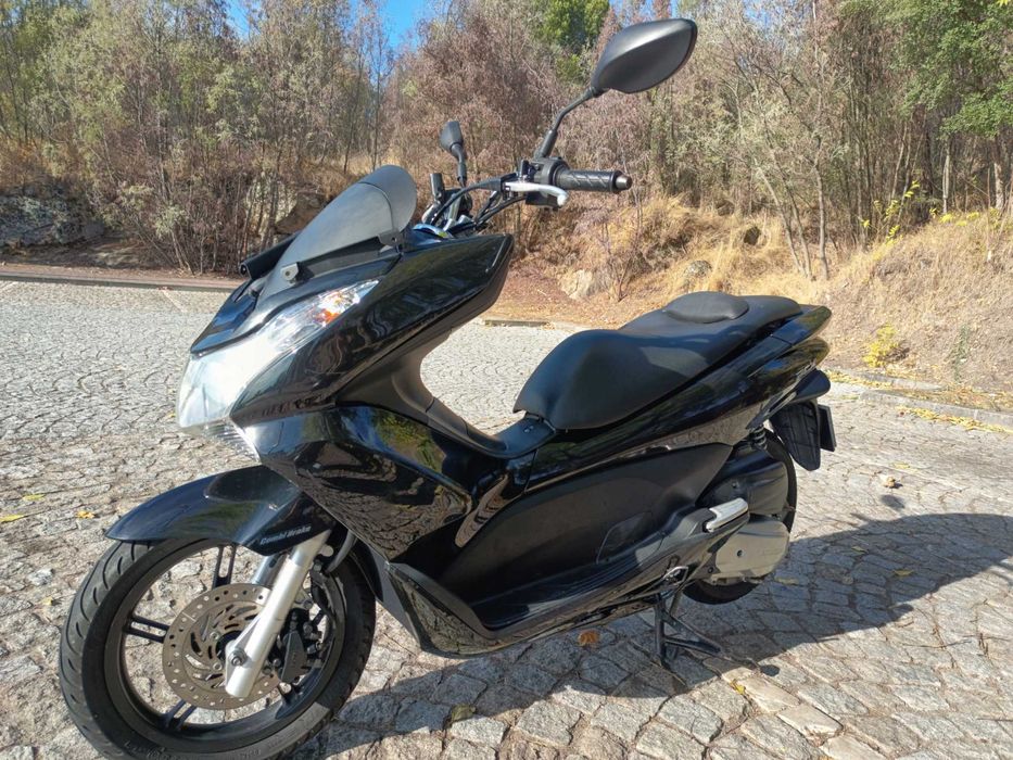 Honda PCX 125cc  2012