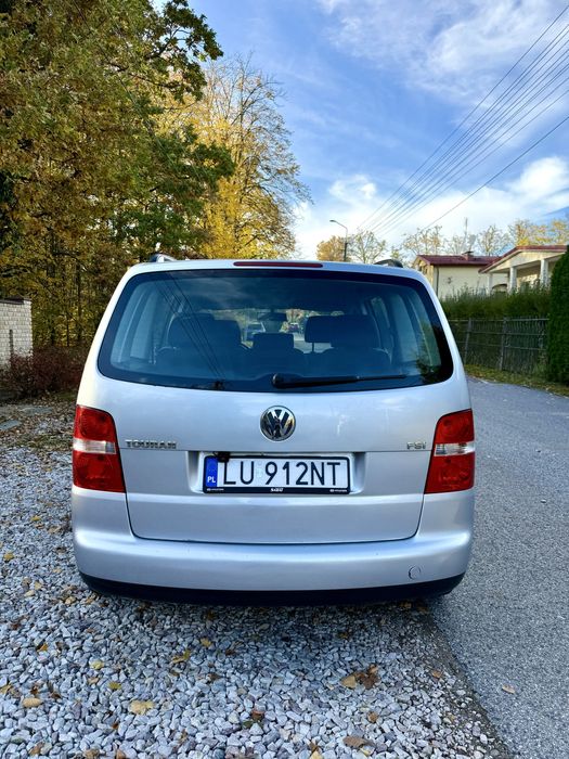 VW Touran 1.6 Benzyna 2006 rok Przebieg 150 tyś km.