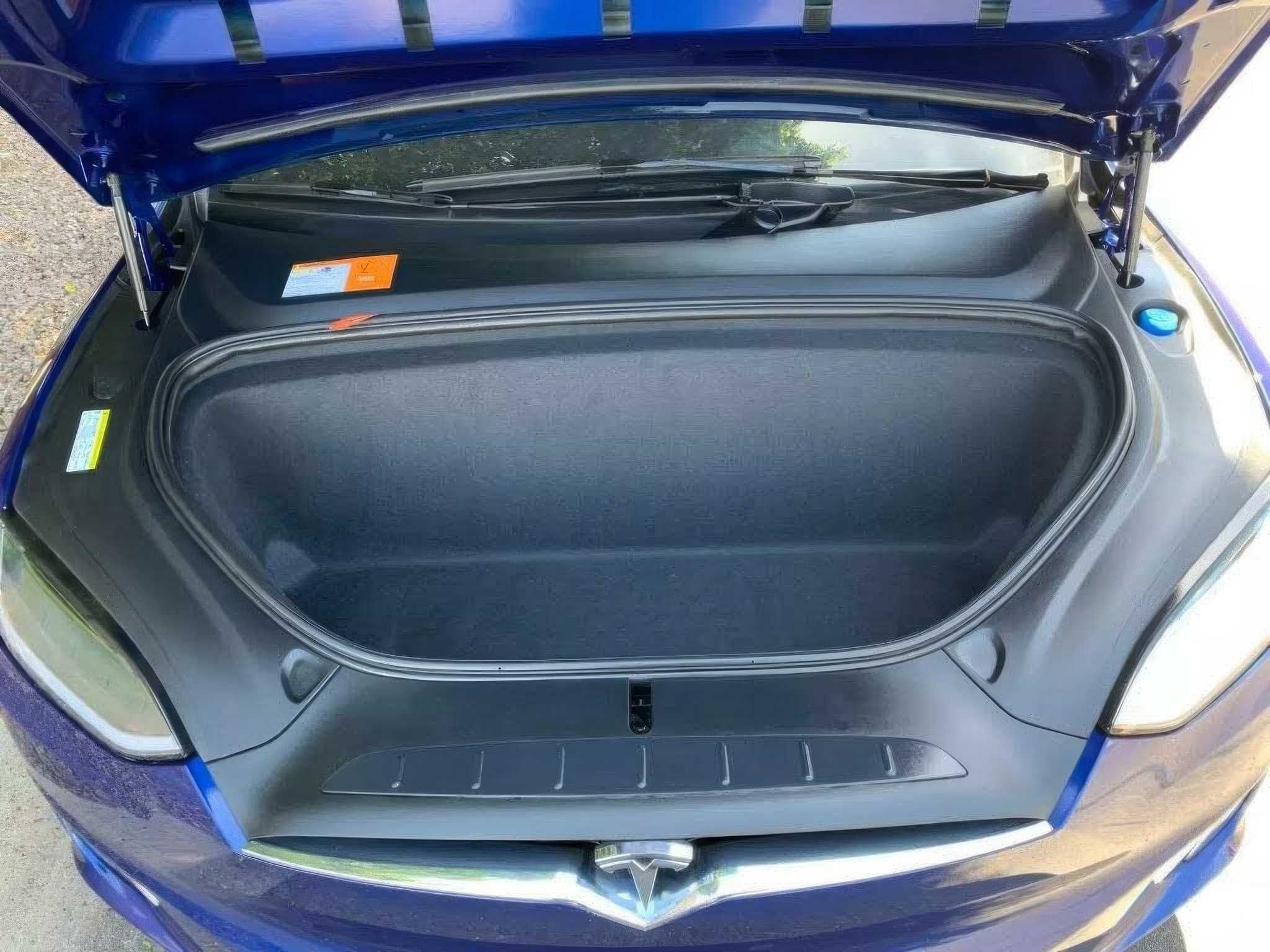 2016 Tesla Model X P90D