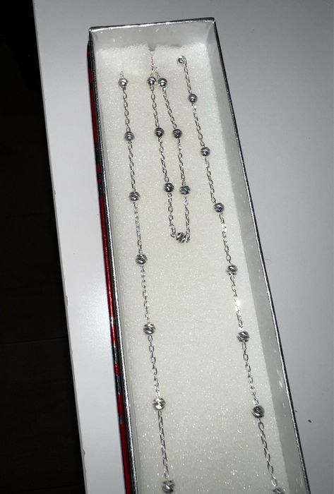 Srebrny naszyjnik i bransoletka