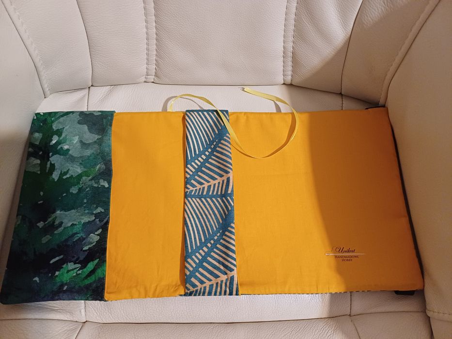 Nowy etui otulacz okładka na książkę uniwersalna handmade