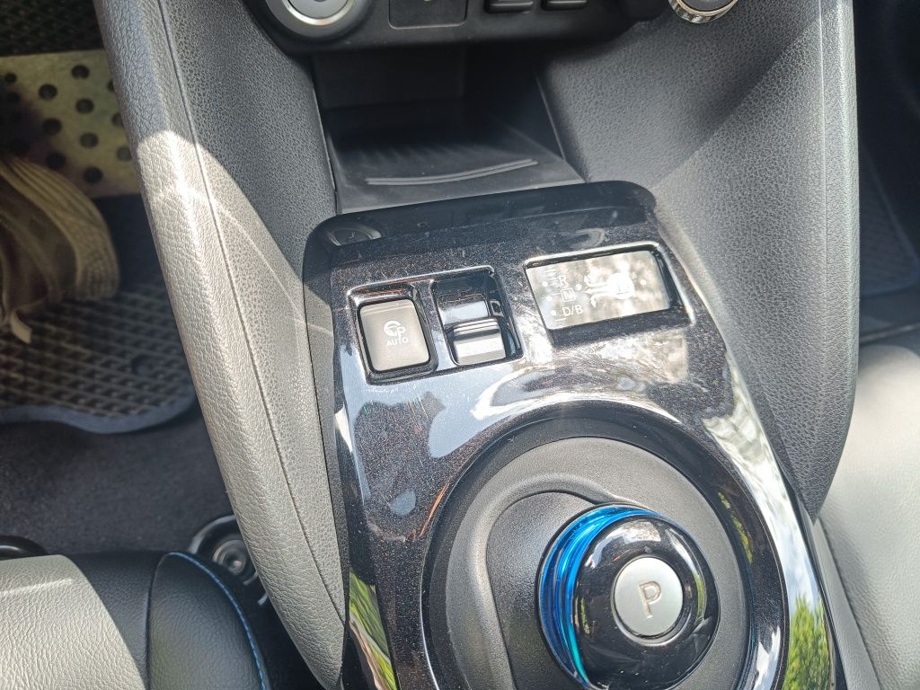 Nissan Leaf 2018 Tekna максимальна комплектація