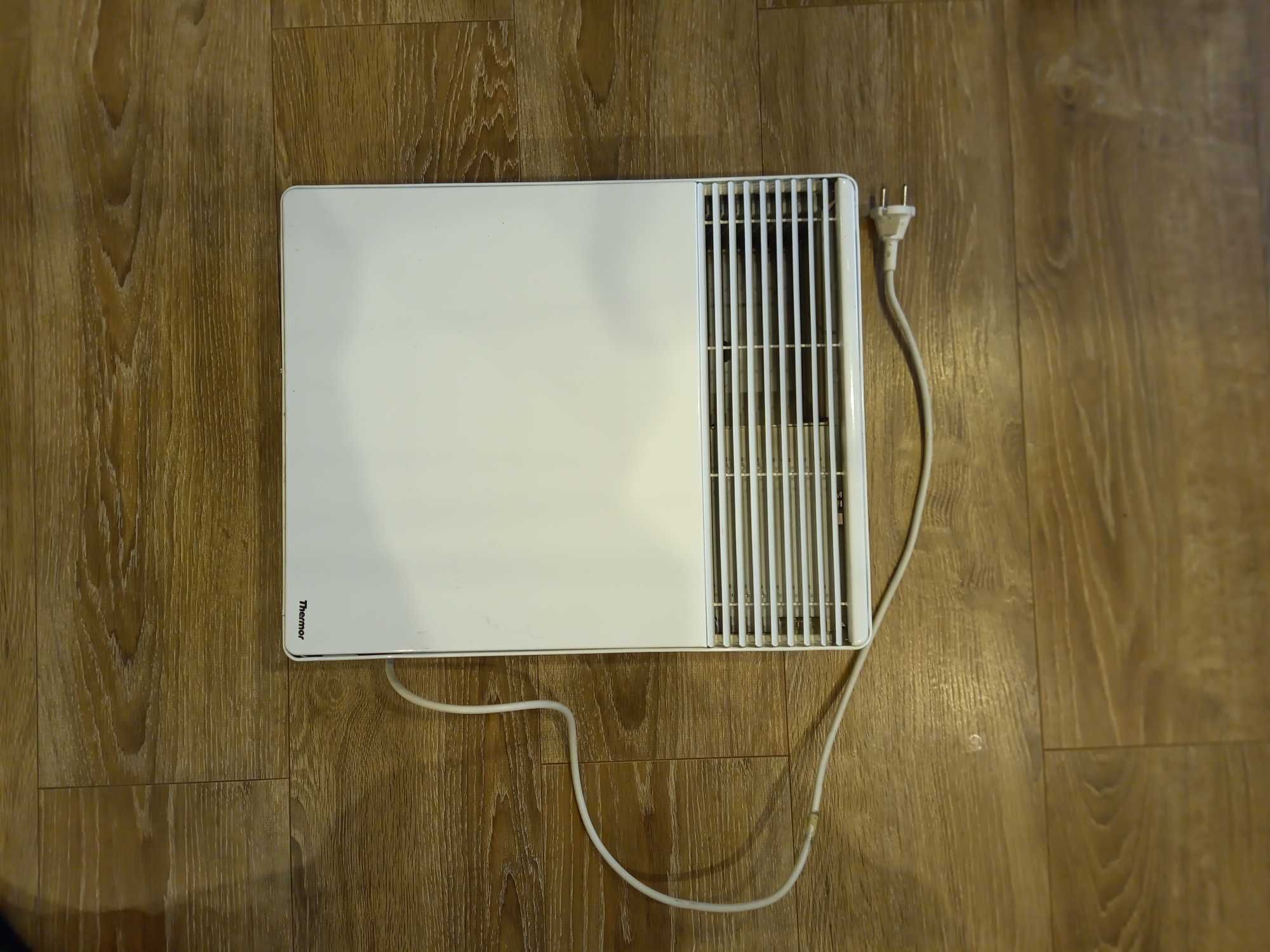 Grzejnik kaloryfer elektryczny 500W