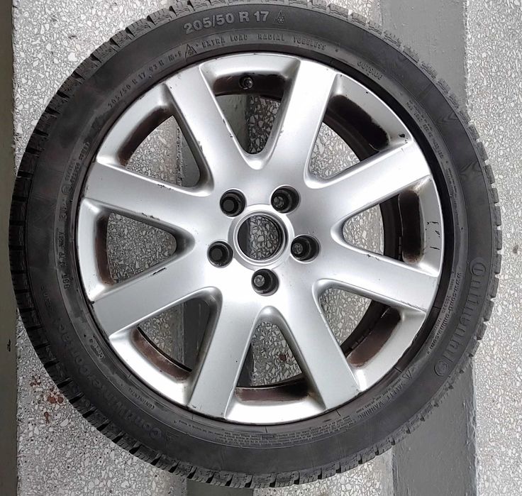 Passat B6 - felgi 5x112 aluminiowe z oponami zimowymi 205/50 R17