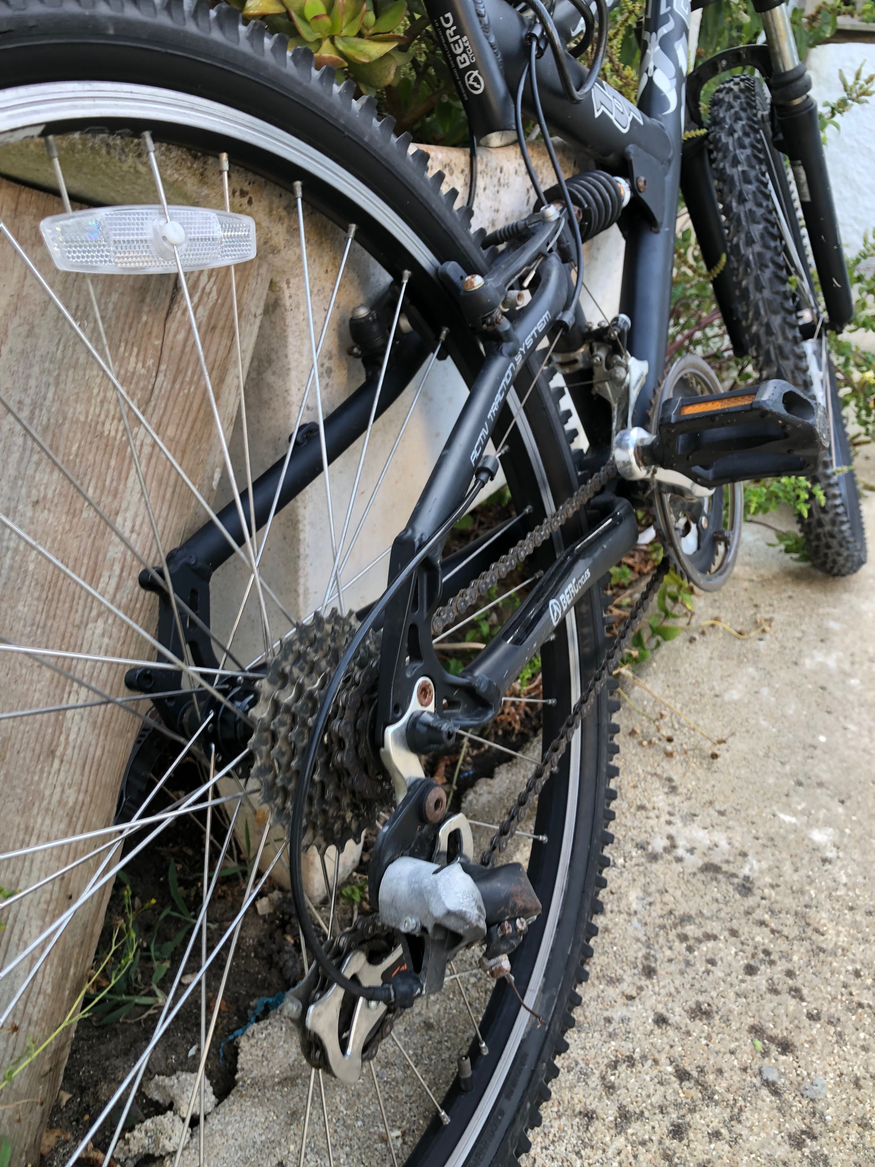 Bicicleta berg 18 machas
