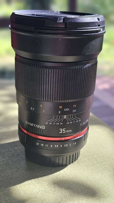 Samyang 35 mm 1.4 AS UMC mocowanie EF canon Warszawa.
