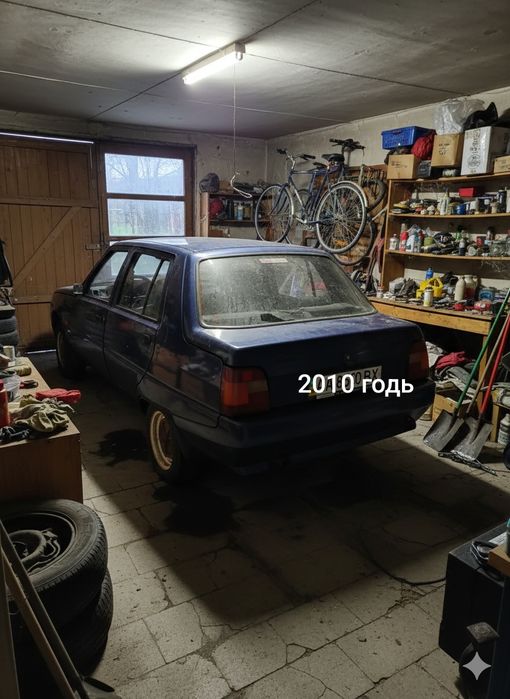 Продам славуту 2010 года выпуска инжектор на полном исправном ходу