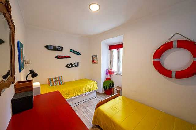 Casa com vista mar e vila de Sesimbra