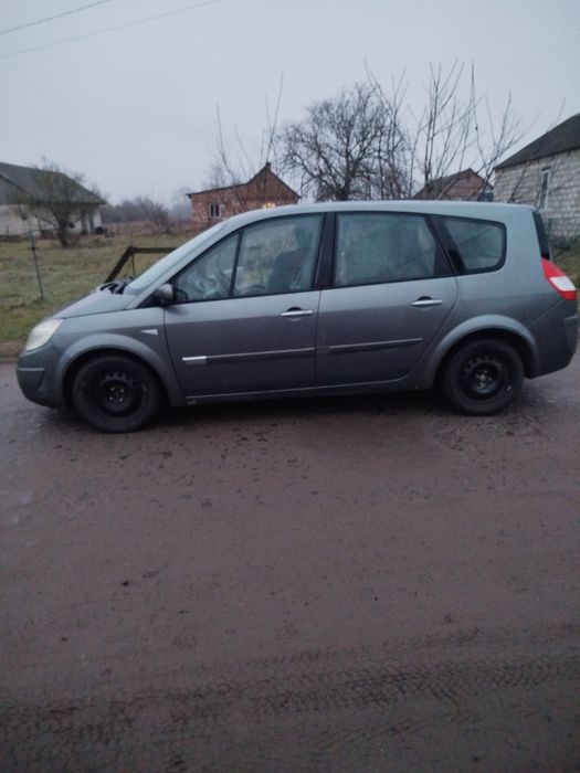 Продам Рено град сценік