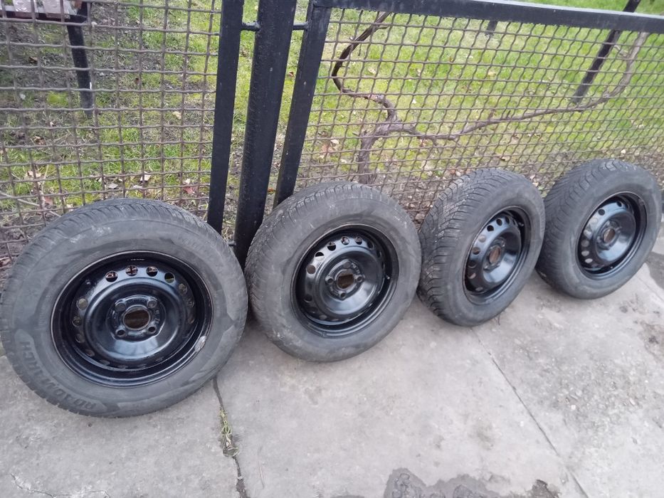 Продам резину з дисками R13 175/70 на Lanos sens