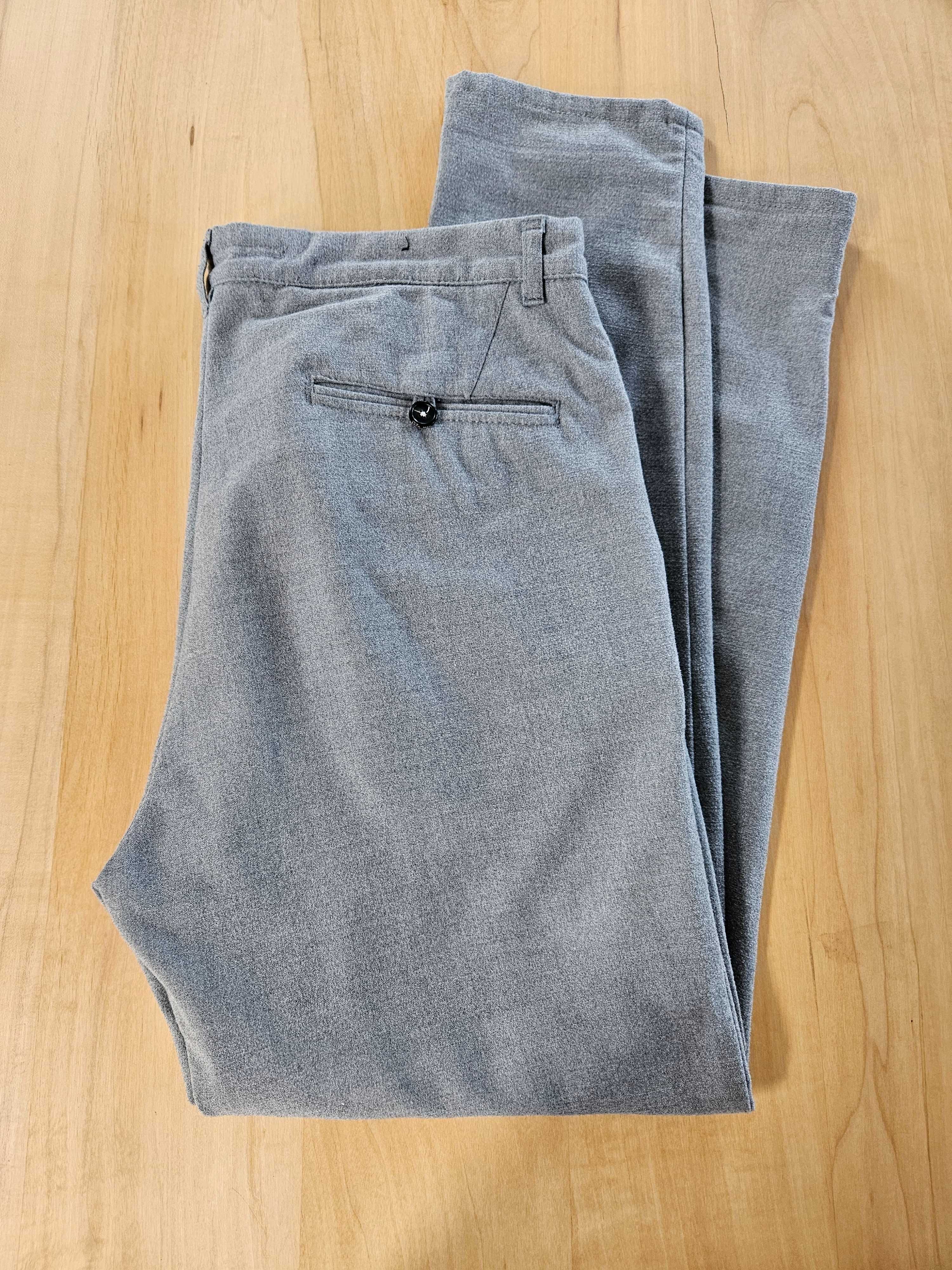 Długie jasno szare spodnie Zara