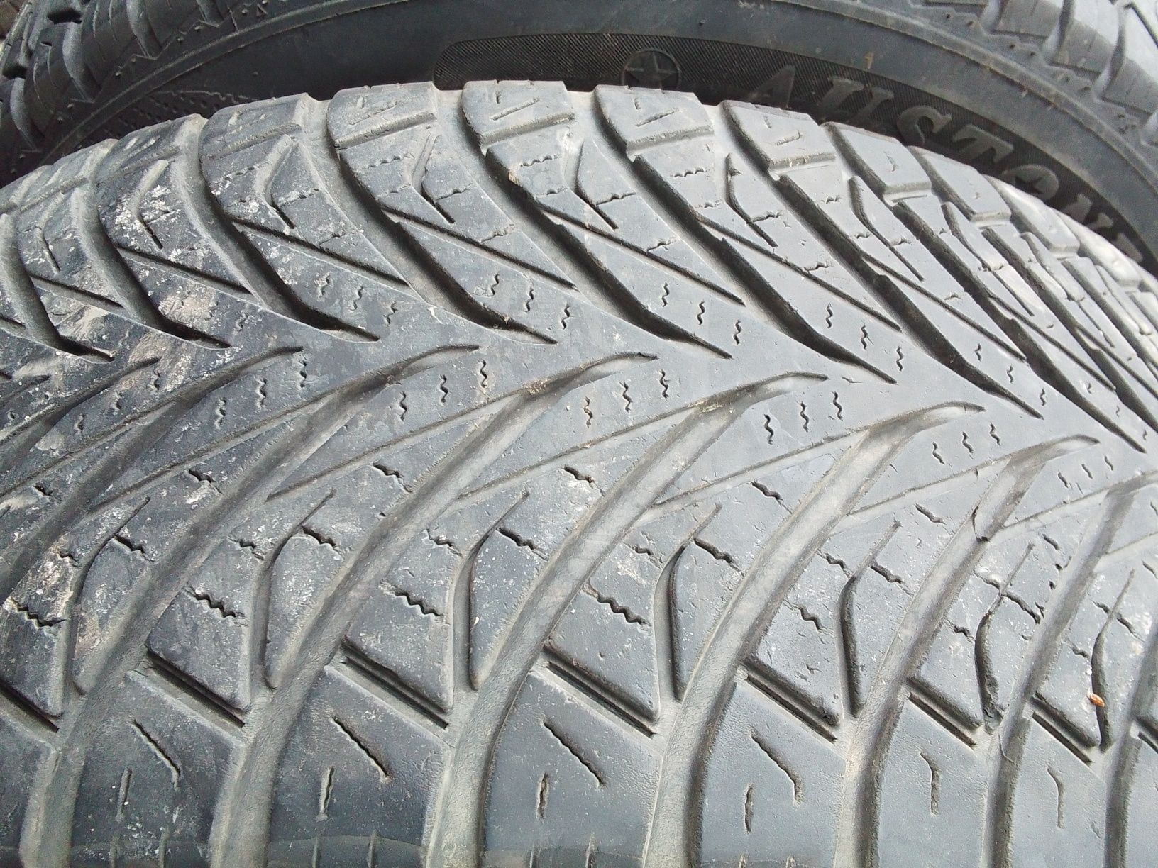 Cena za 2 Opony wielosezonowe 205/55r16 AUSTONE 2024r