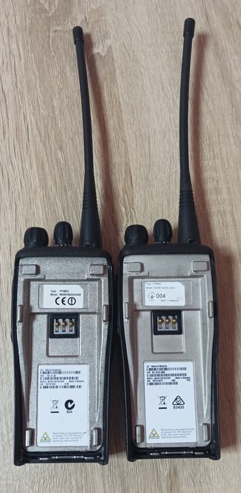 Радіостанція motorola dp 1400 +зарядний пристрій два комплекти в наявн