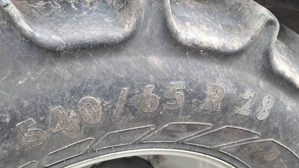 opony 540/65r28 mitas