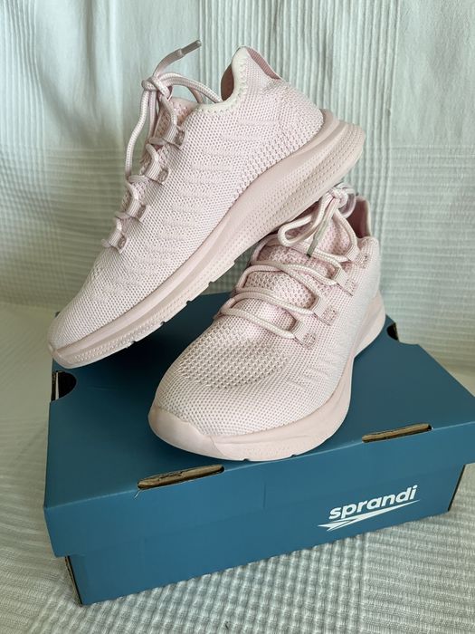 Nowe lekkie sportowe buty SPRANDI r.34