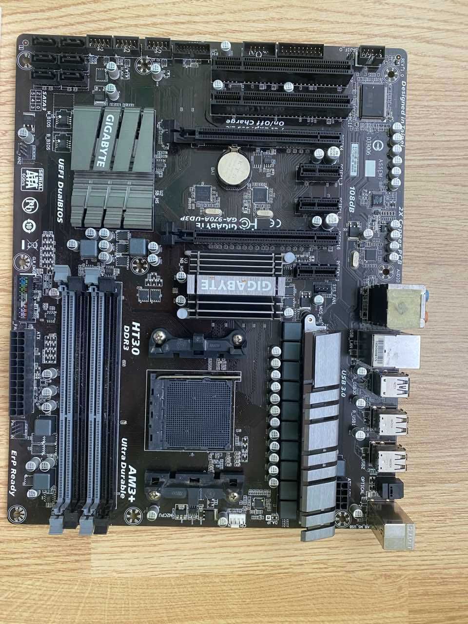 Gigabyte 970A-UD3P