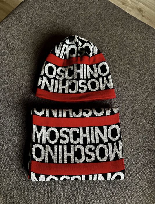 Moschino komplet czapka i szalik super set