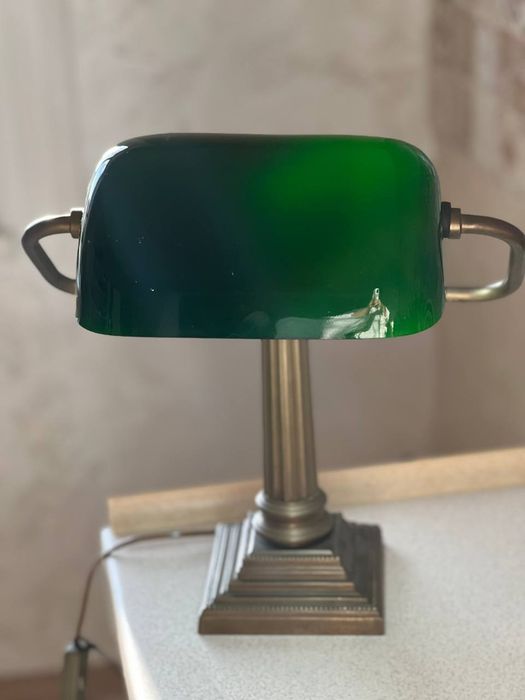 Настольна ексклюзивна лампа