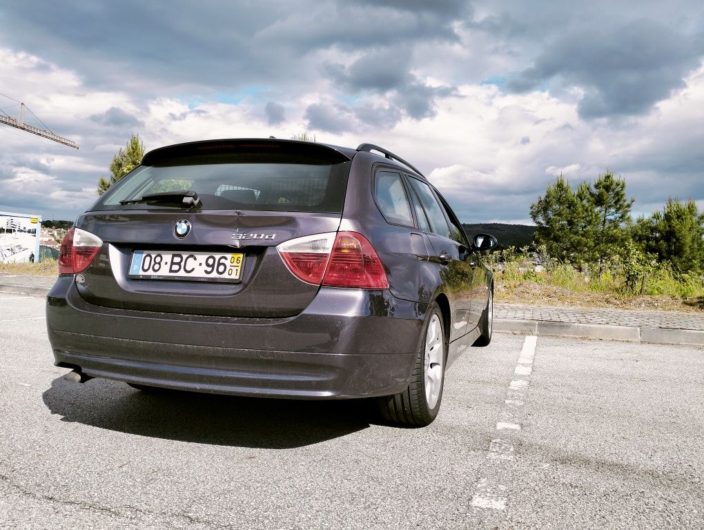 BMW Sport Touring 320D E91