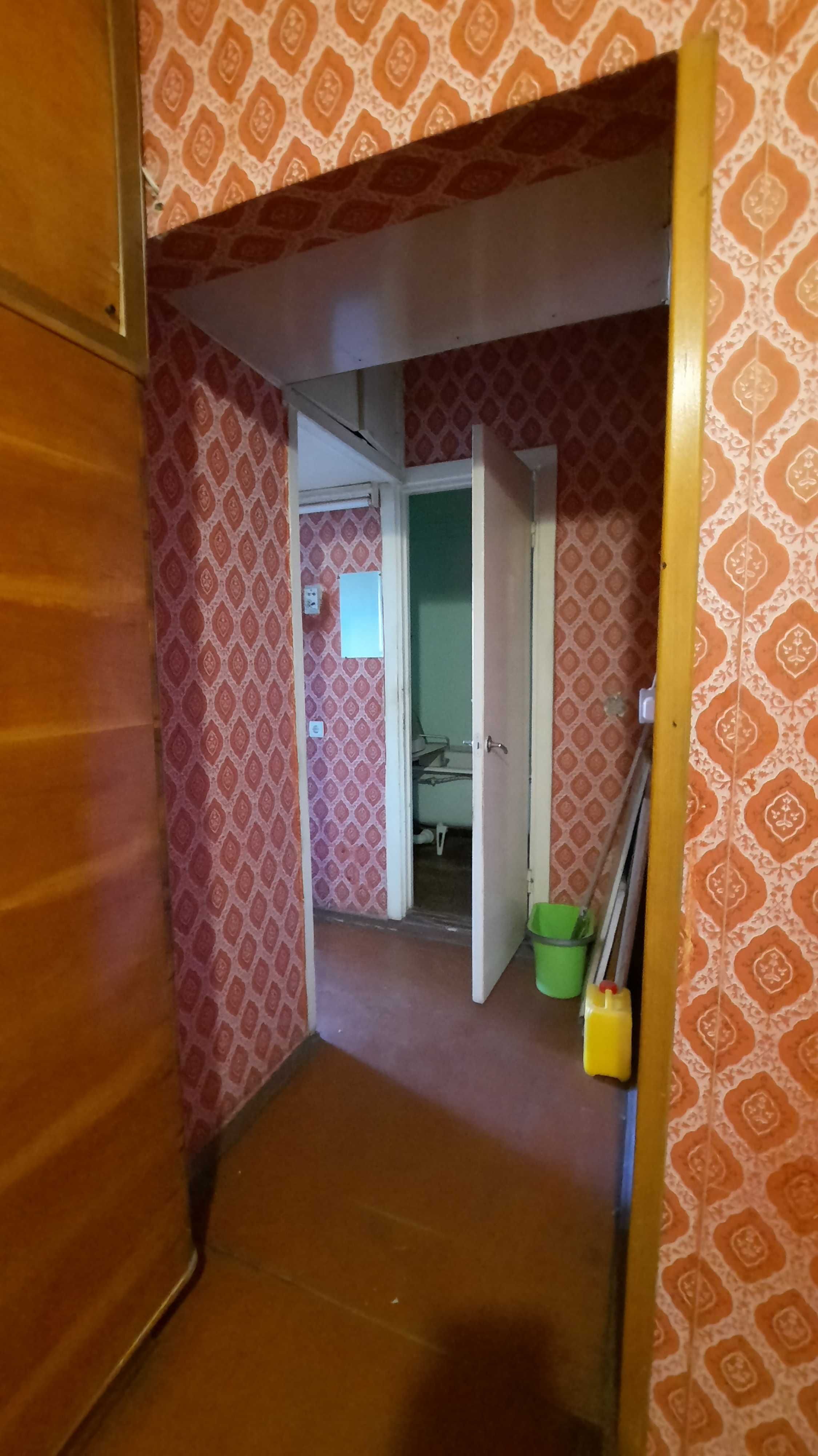 Продається 3-К квартира, по просп. В.Порика 11-А (Виноградар)