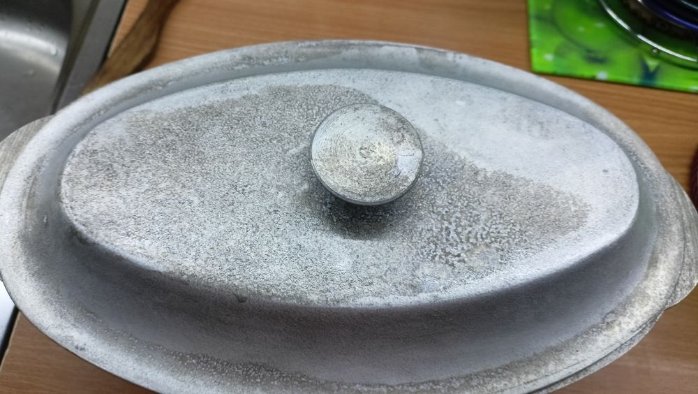 Продам утятницу(гусятницу)