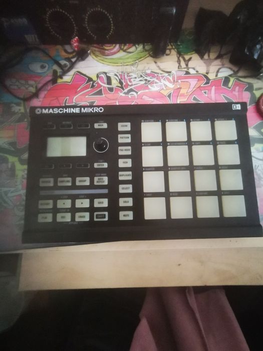 NI Maschine Mikro mk1
