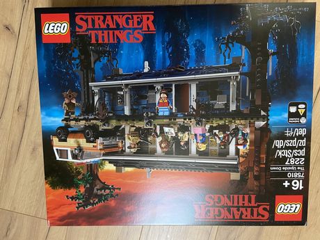 Lego stranger things 74810