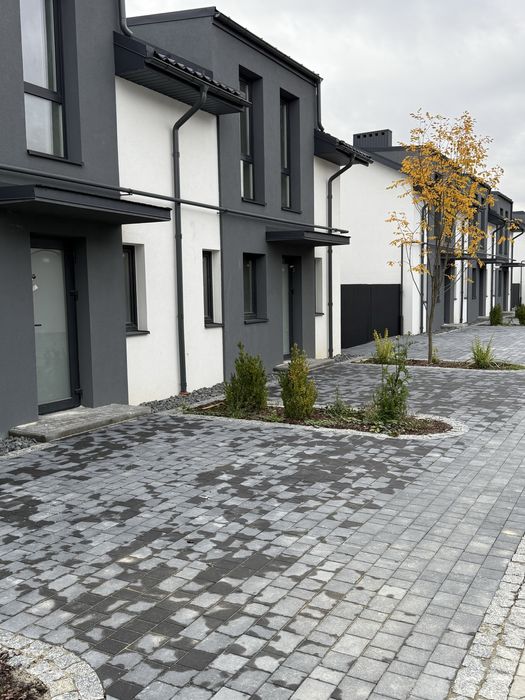 Просторий таунхаус 125 м² у закритій, тихій локації — з ремонтом!