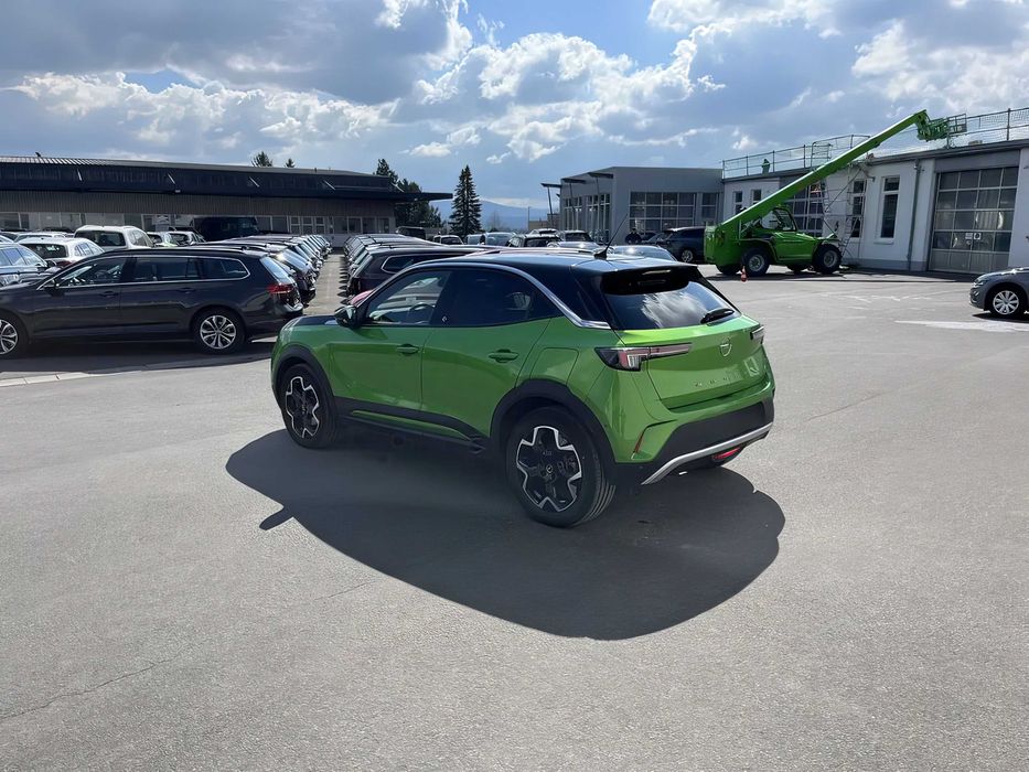 Opel Mokka-E      2021