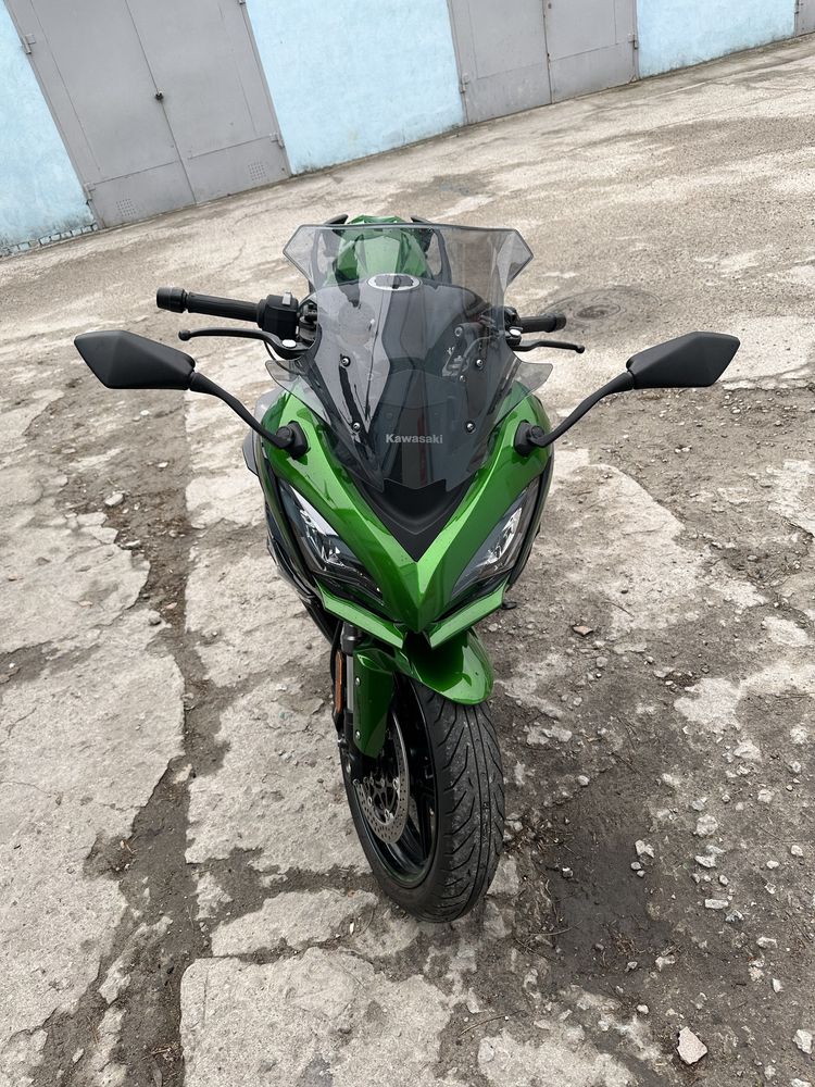 Продам Ninja 1000SX 2021 года идеал !