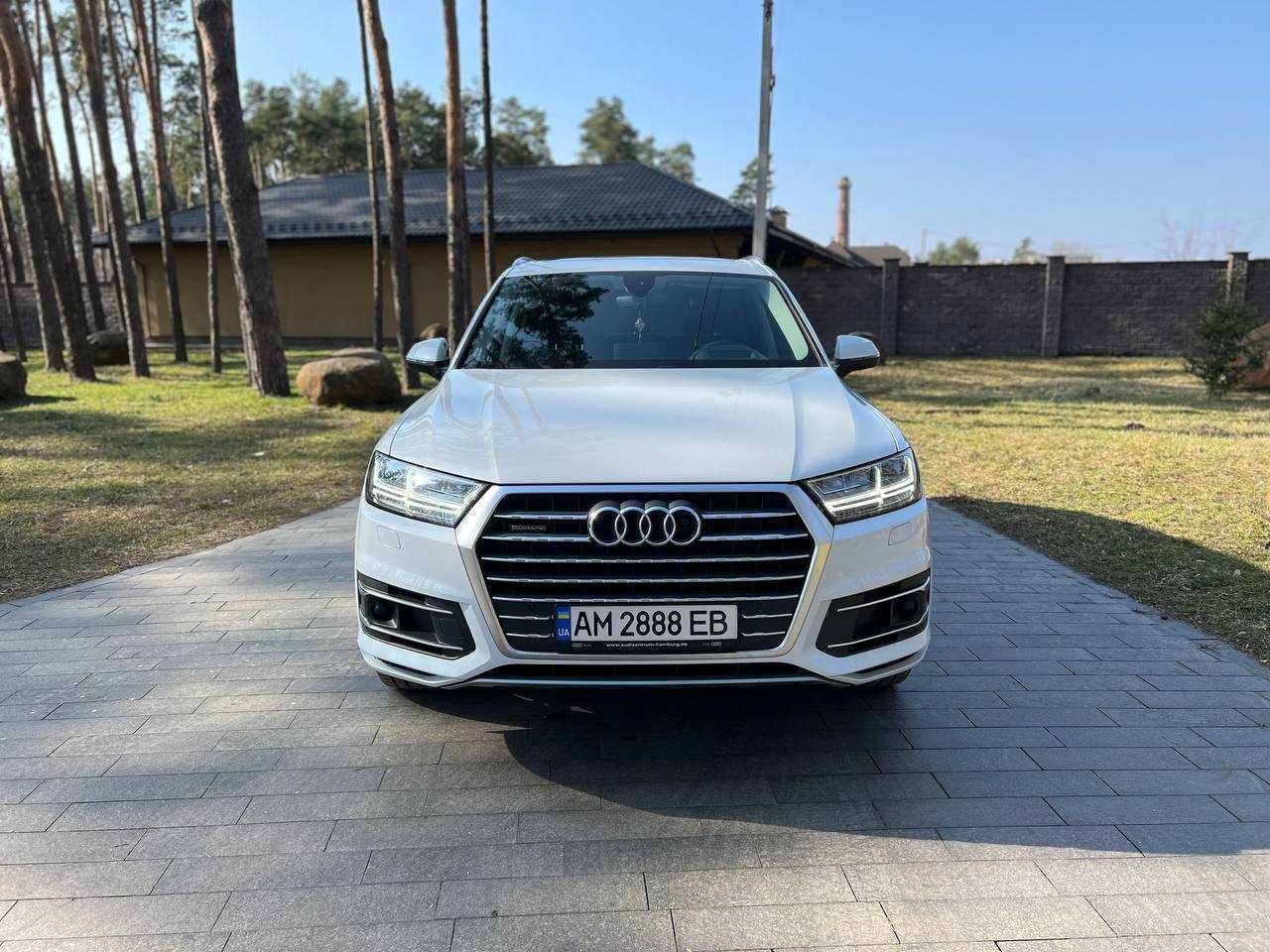 Продам автомобіль Audi Q7 2016 3.0 TDI.