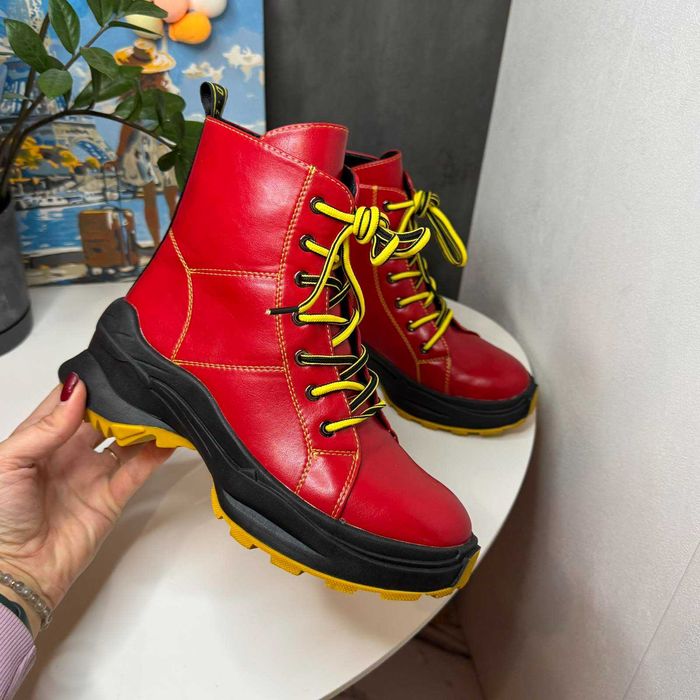 Новые женские ботинки р.36 (23.5 см),демисезонные.