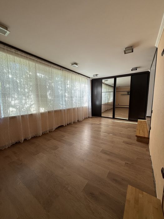 2 кімнатна квартира з переплануванням в Немішаеве