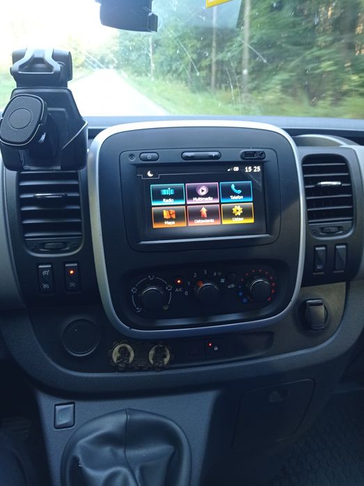 Wynajem busów 9 osobowych