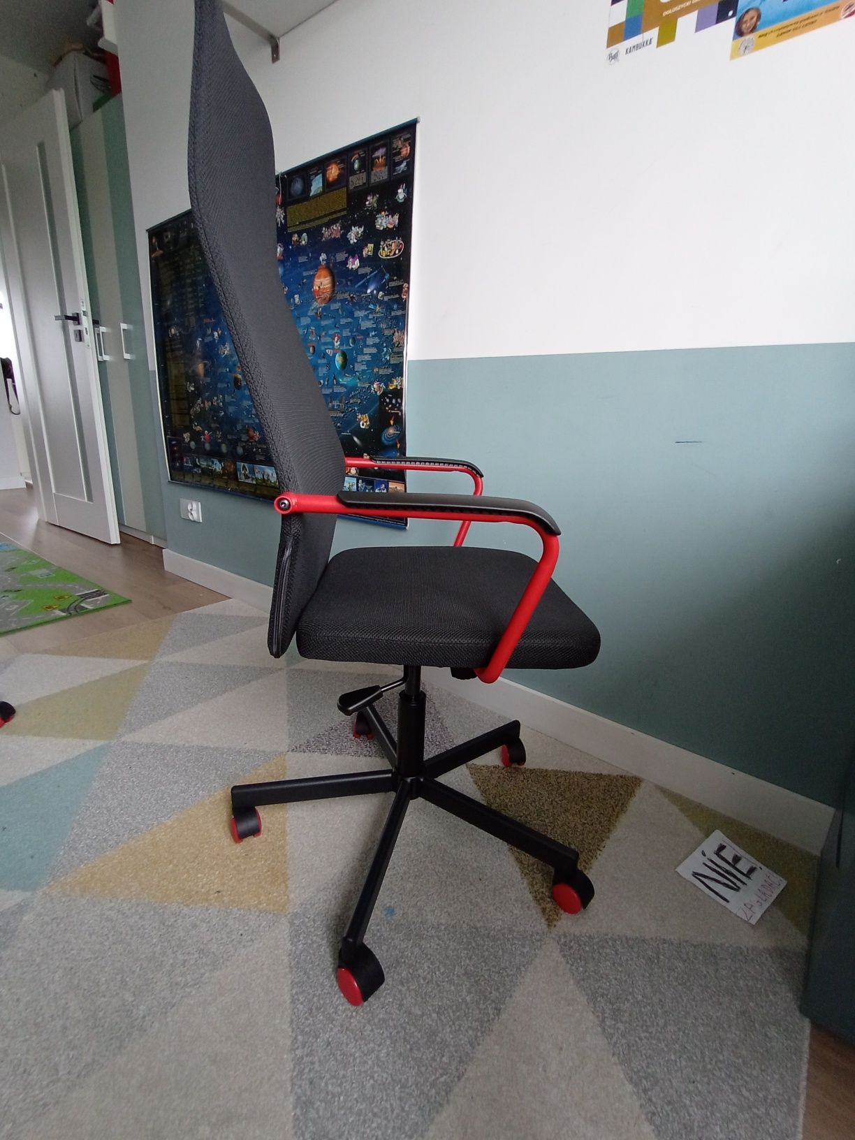 Krzesło biurkowe Ikea HUVUDSPELARE