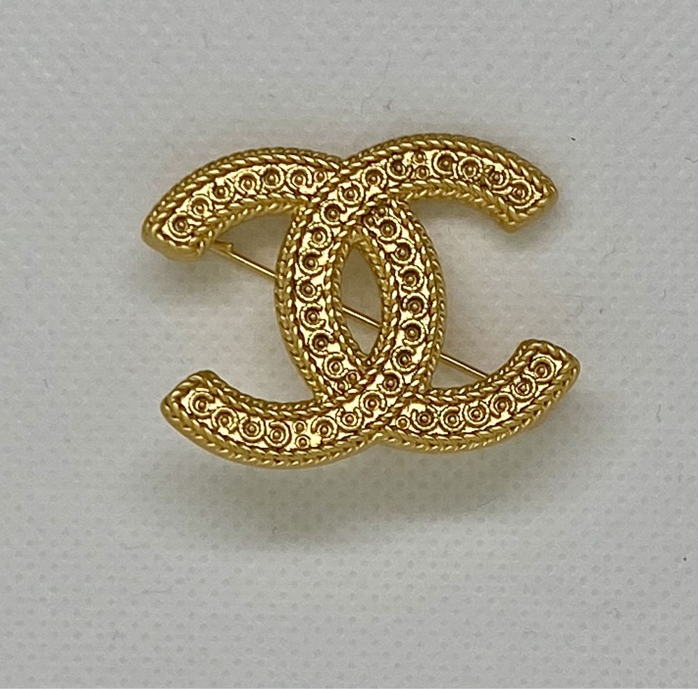 Broszka Coco Chanel