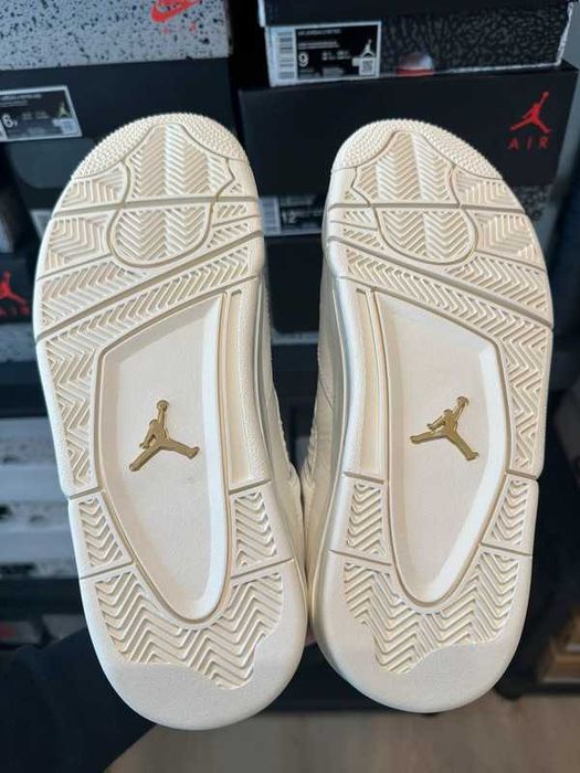 Buty Trampk Jordan 4 Retro Metallic Gold R.46