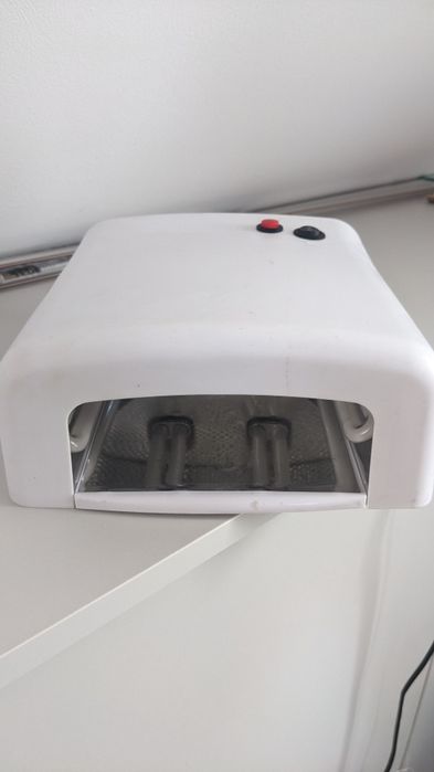 Lampa UV do paznokci