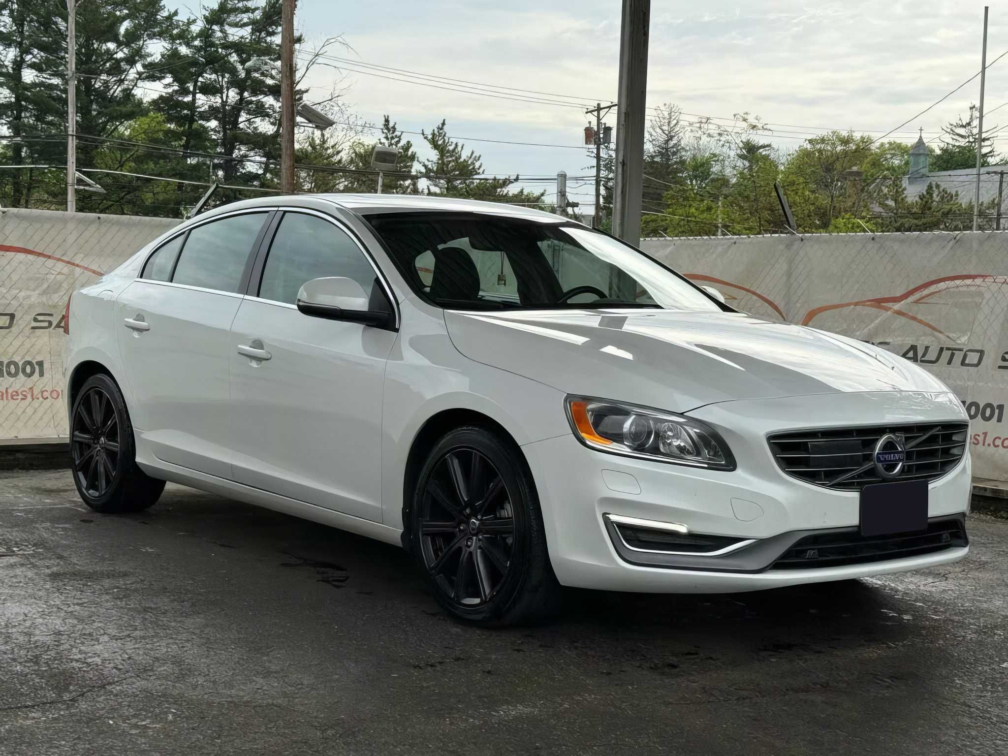 2017 Volvo S60 T5 Inscription Platinum