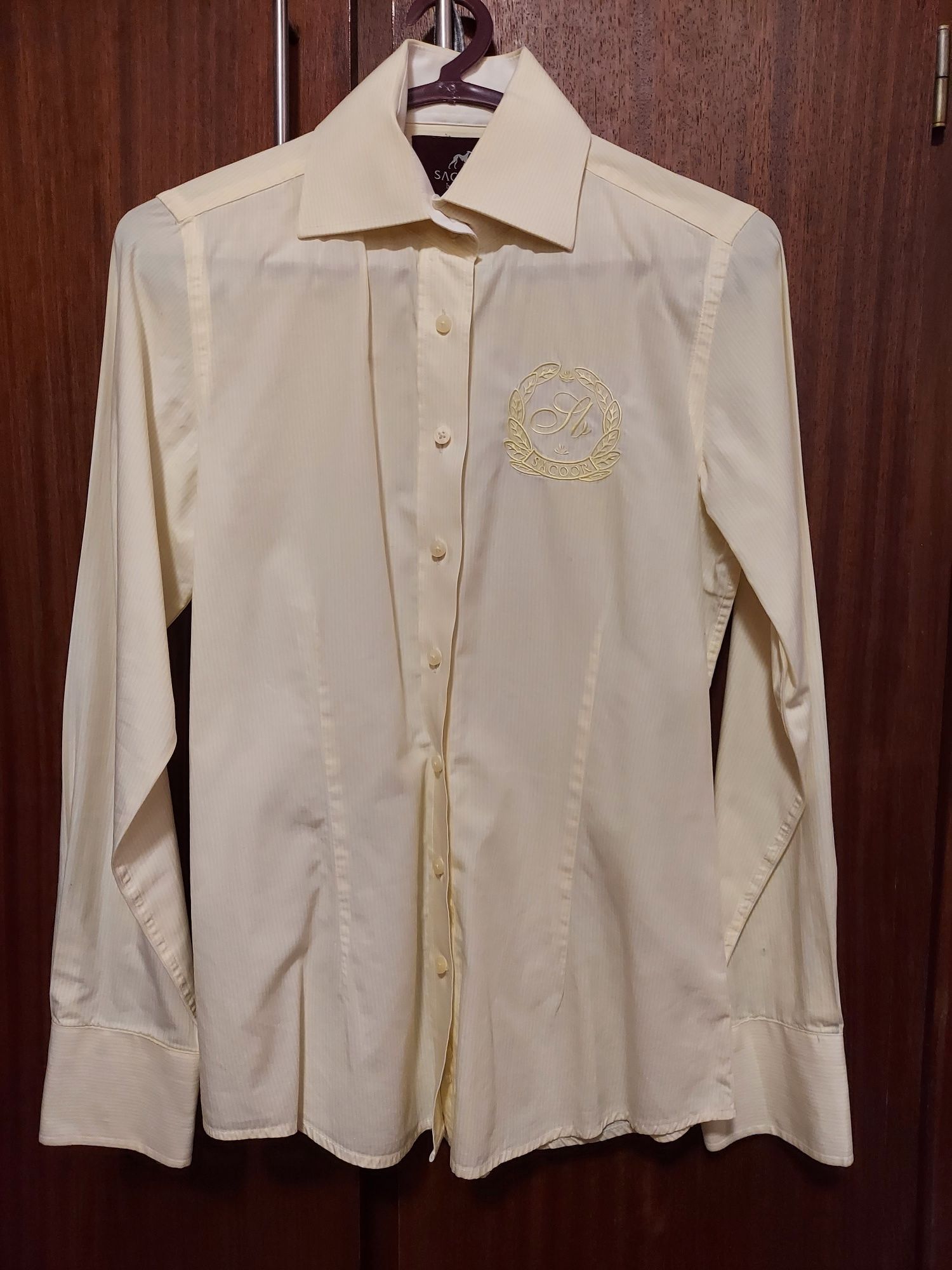 Camisa feminina Sacoor Amarela e Branca  tamanho 38,  excelente