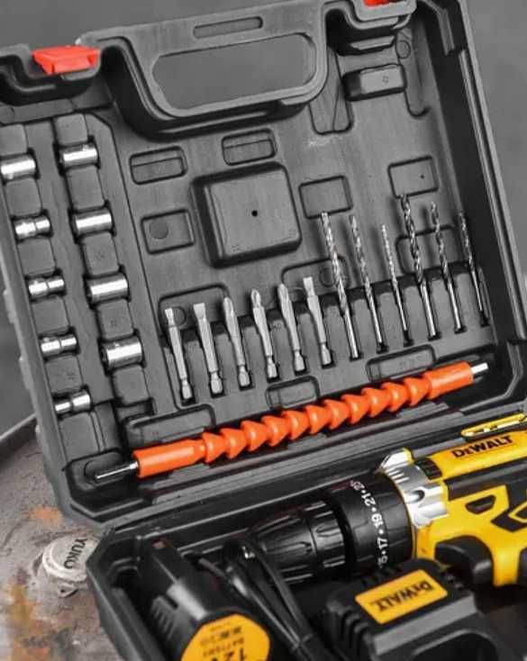 Шуруповерт аккумуляторный с насадками screw driver sets yellow 12v