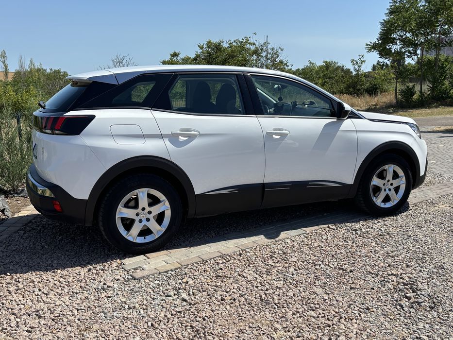 2018 Peugeot 3008
