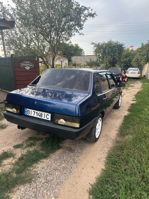 Продам ваз 21099