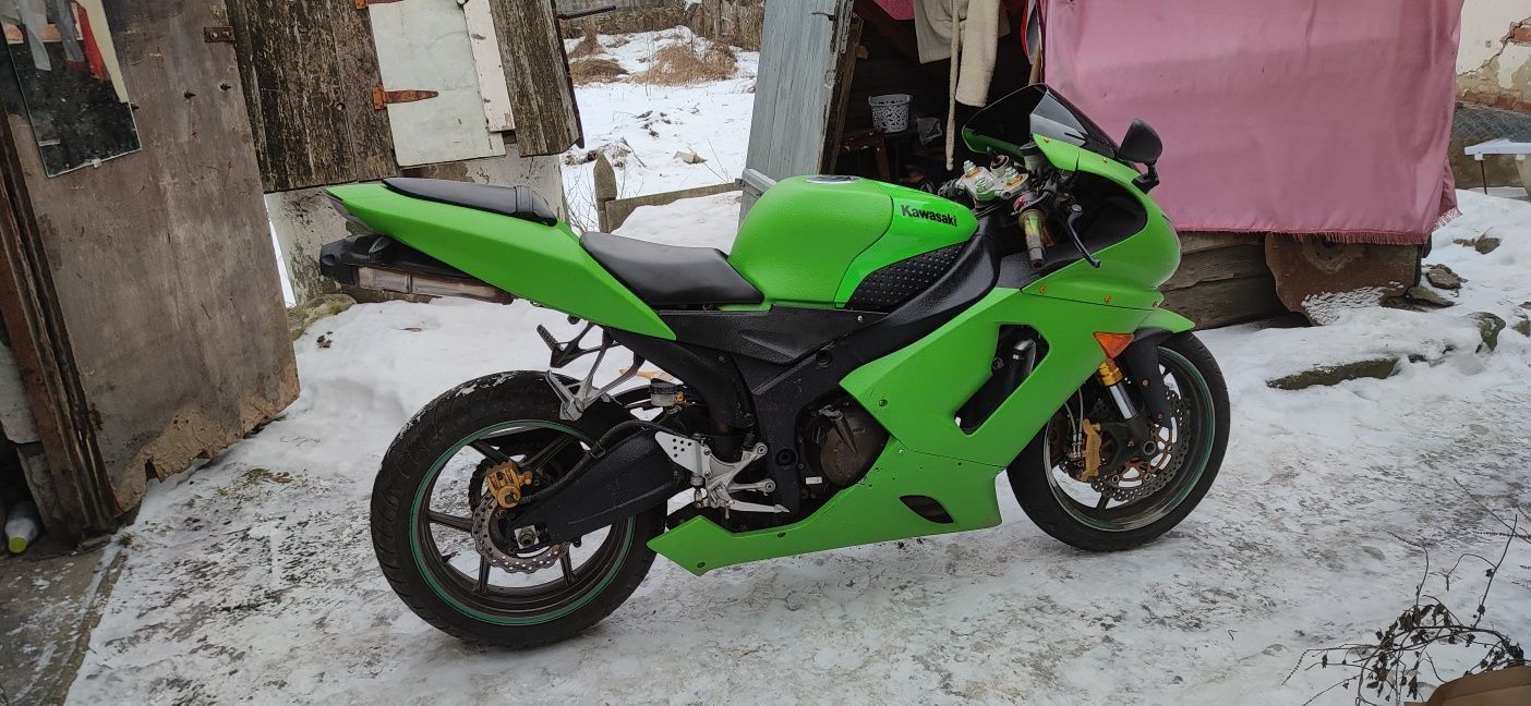 Продам Kawasaki zx6r zx636r запчастини