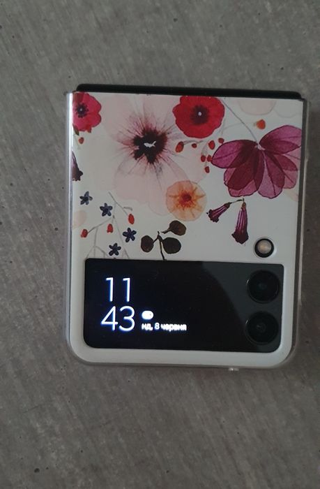 Samsung F Flip4 256gb