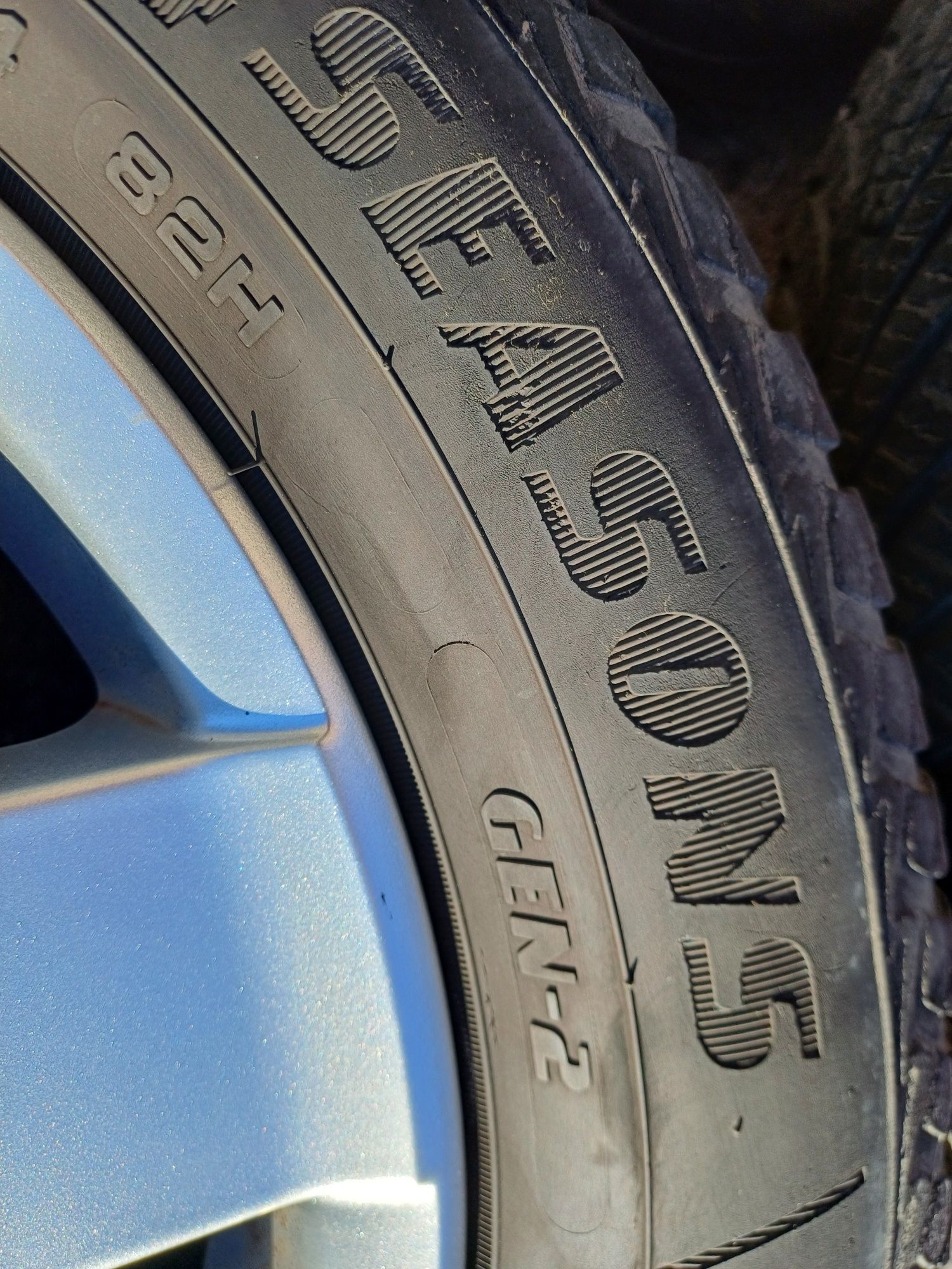 Oryginalne felgi 14" VW Polo 5x100 et43 6J oc57,1mm