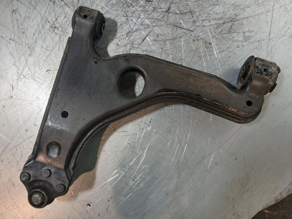 Braço de suspensão frente direito OPEL Meriva B